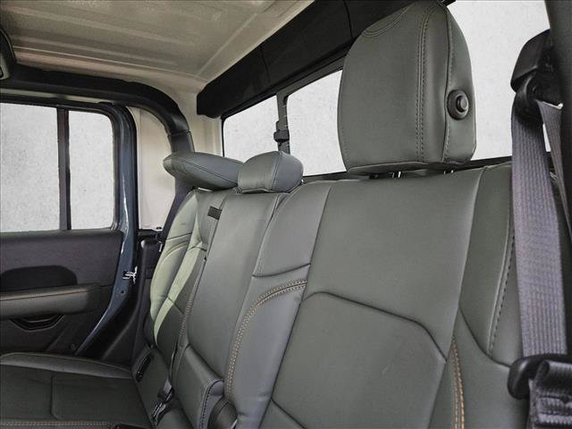New 2026 Jeep Gladiator Mojave AWD/4WD image 16