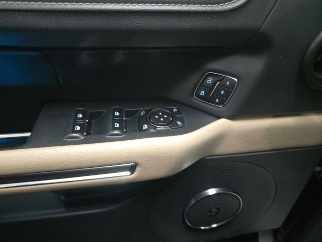 Used 2024 Ford Expedition Max Limited image 19