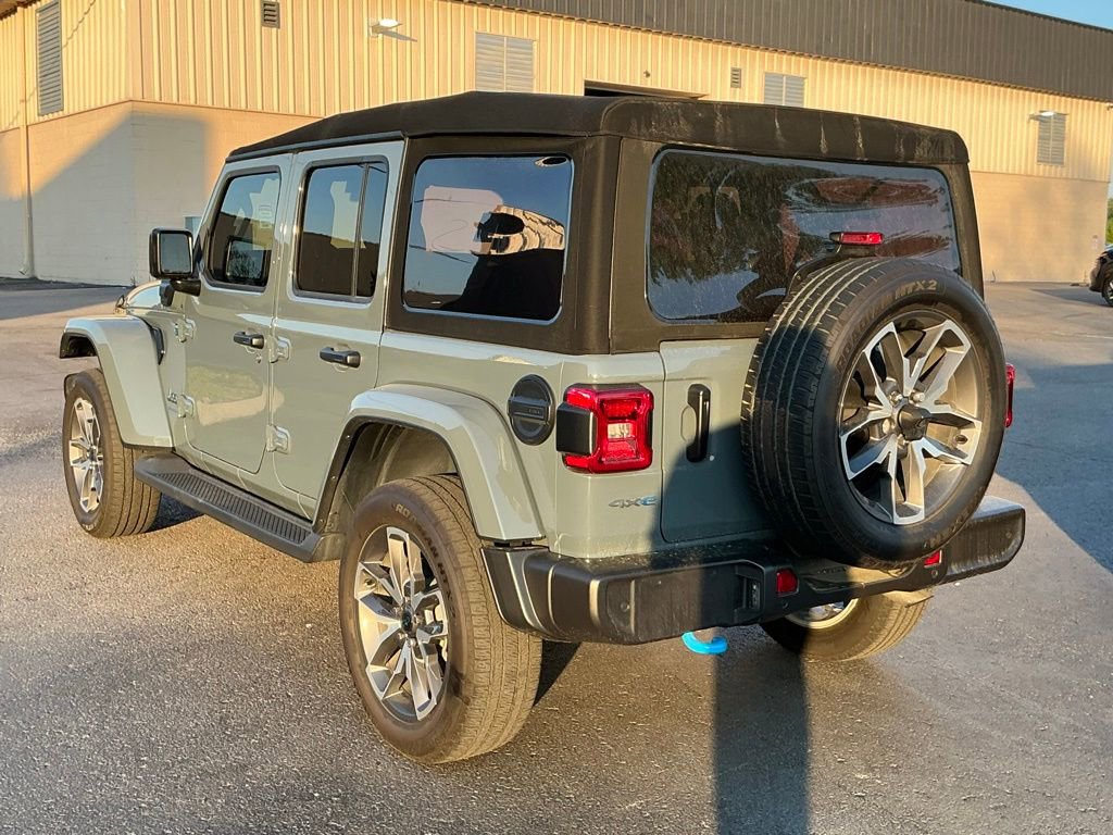 Used 2024 Jeep Wrangler Unlimited w/ Convenience Group image 5
