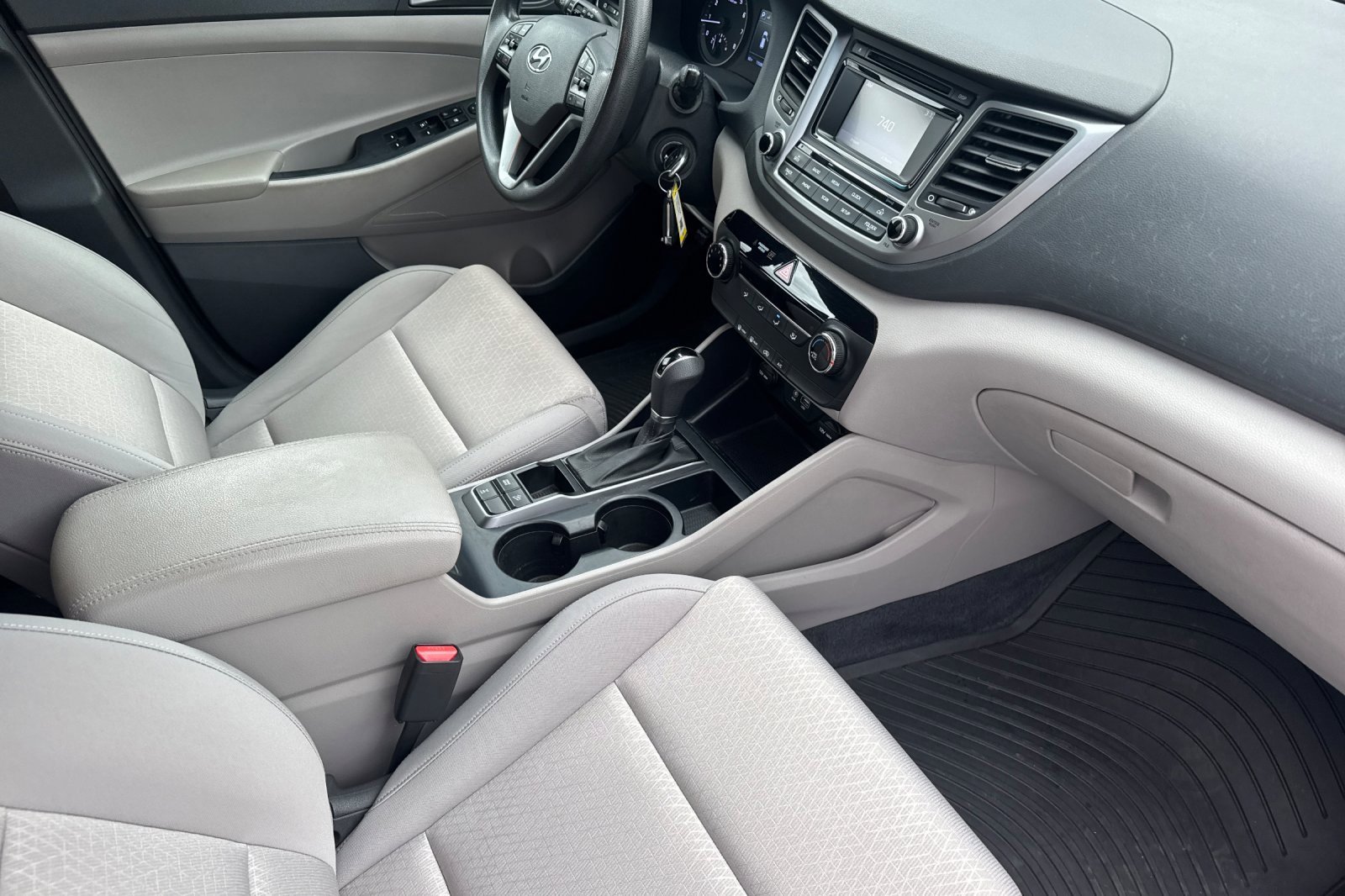 Used 2017 Hyundai Tucson SE image 19