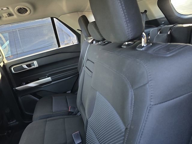 Used 2023 Ford Explorer XLT image 13