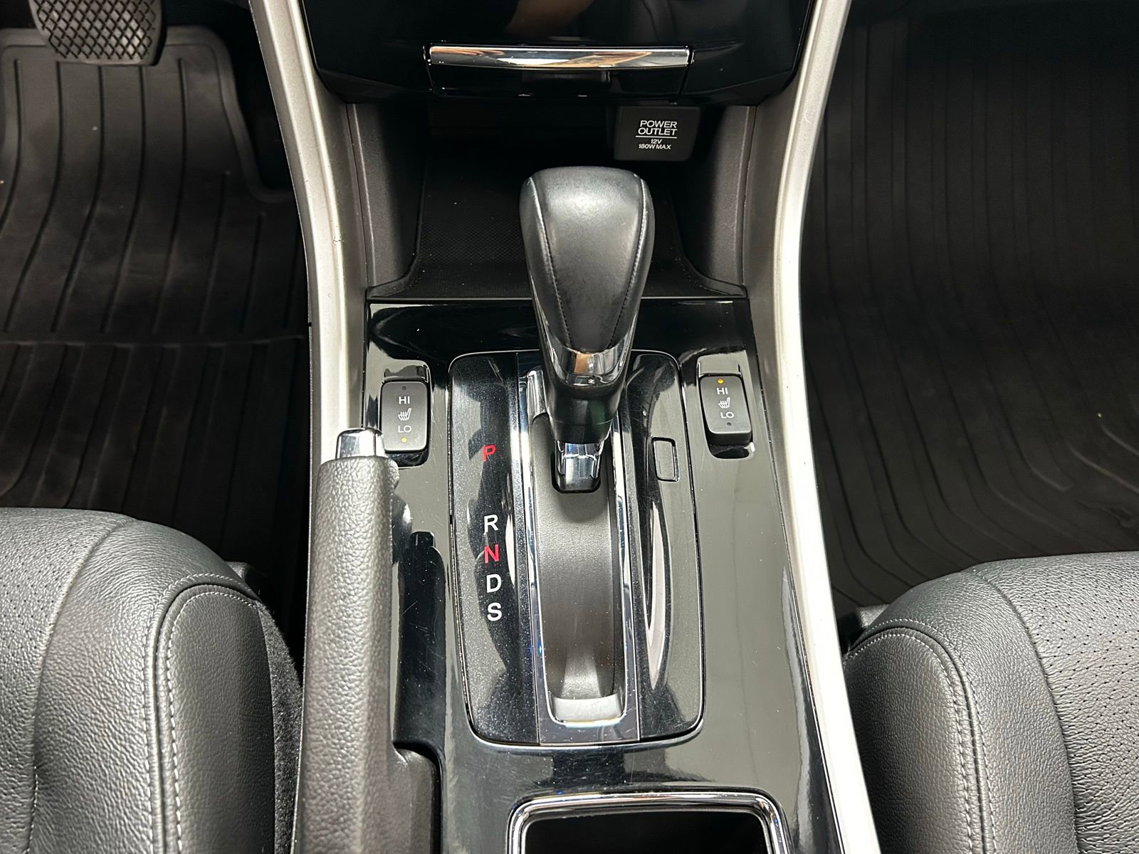 Used 2017 Honda Accord Touring image 24