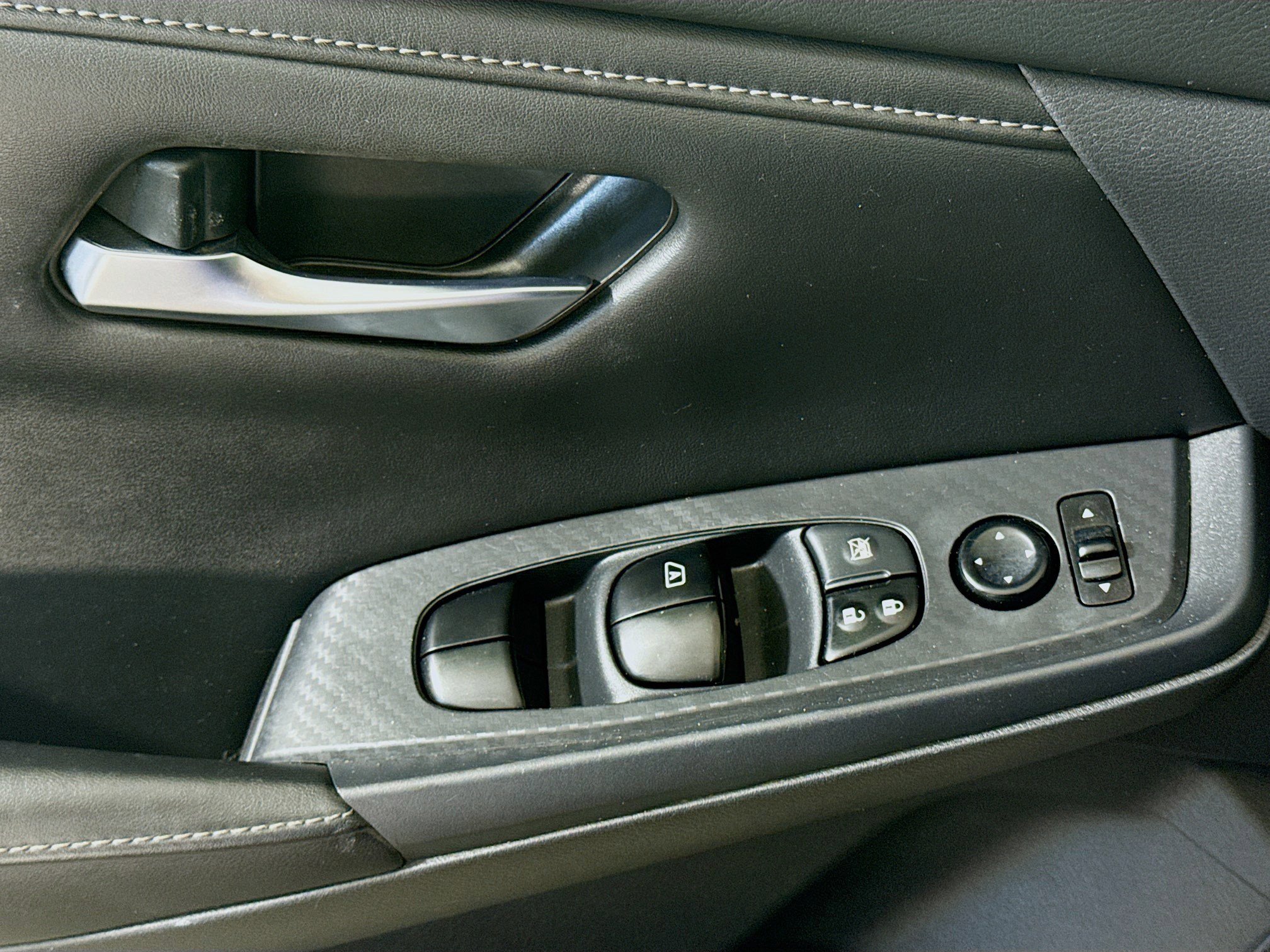 Used 2021 Nissan Sentra SV image 24