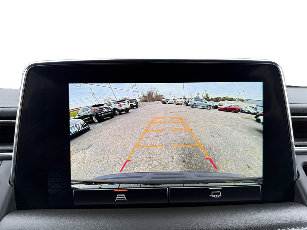 Used 2023 GMC Yukon SLE image 15