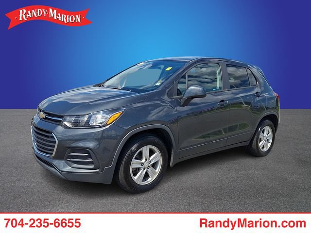 Used 2020 Chevrolet Trax LS w/ Tint and Cruise Package FWD video 1