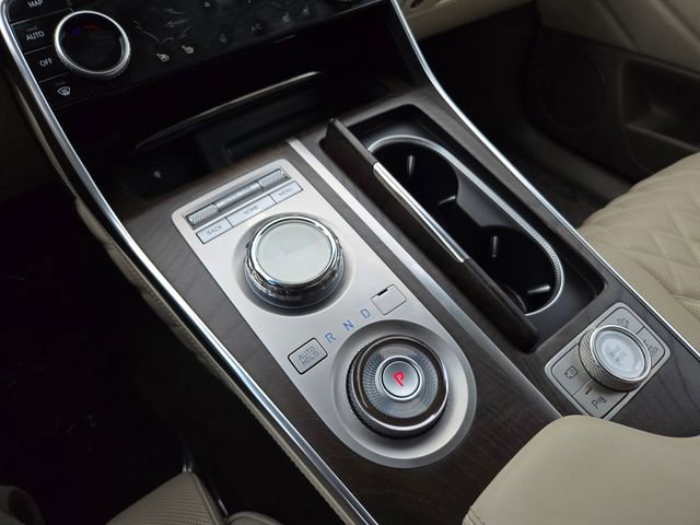 Used 2024 Genesis GV80 3.5T Advanced AWD/4WD image 16