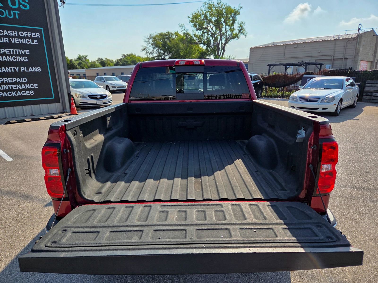Used 2018 Chevrolet Silverado 1500 LT w/ Texas Edition image 6