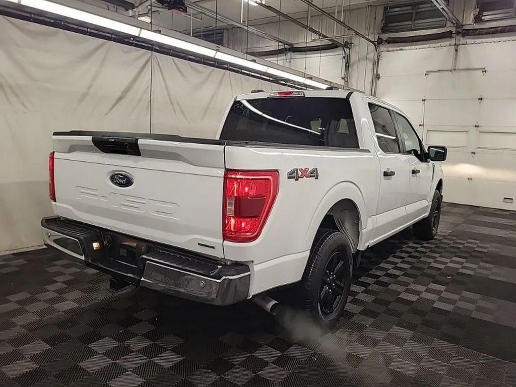 Used 2023 Ford F150 XLT w/ Trailer Tow Package image 4