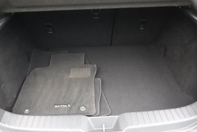 Used 2021 MAZDA MAZDA3 s image 21