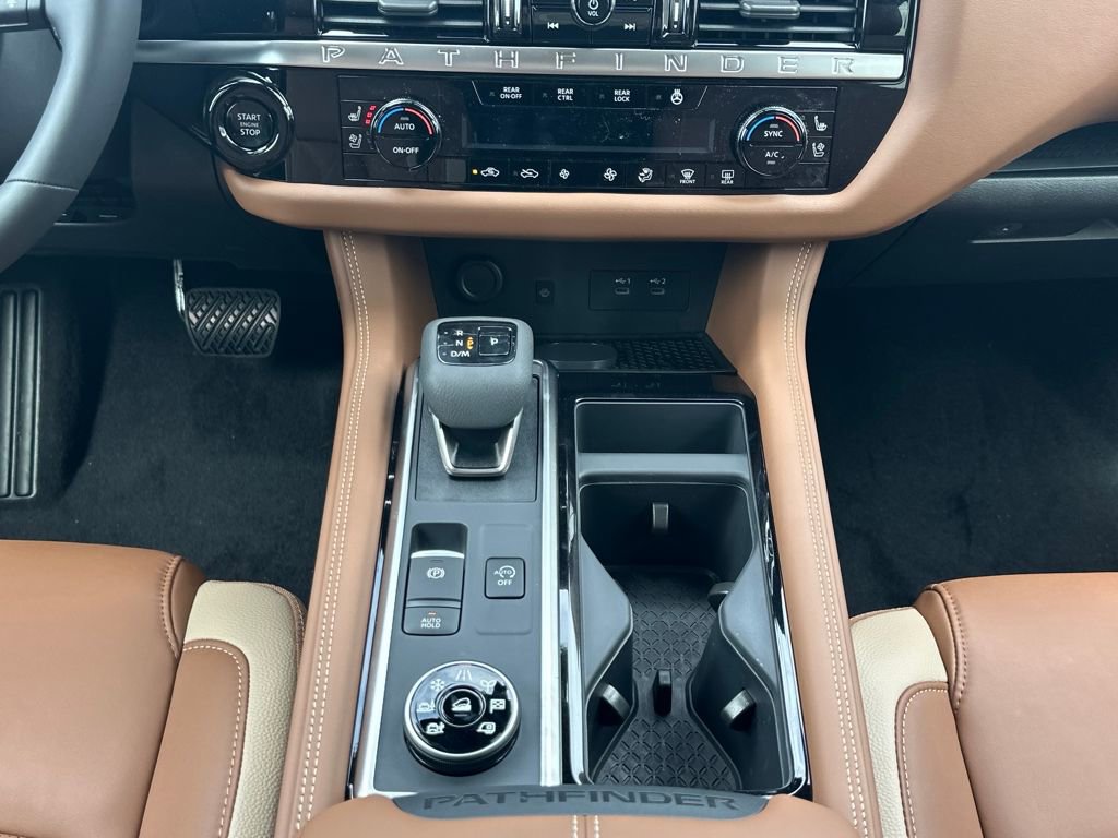 New 2026 Nissan Pathfinder Platinum AWD/4WD image 30