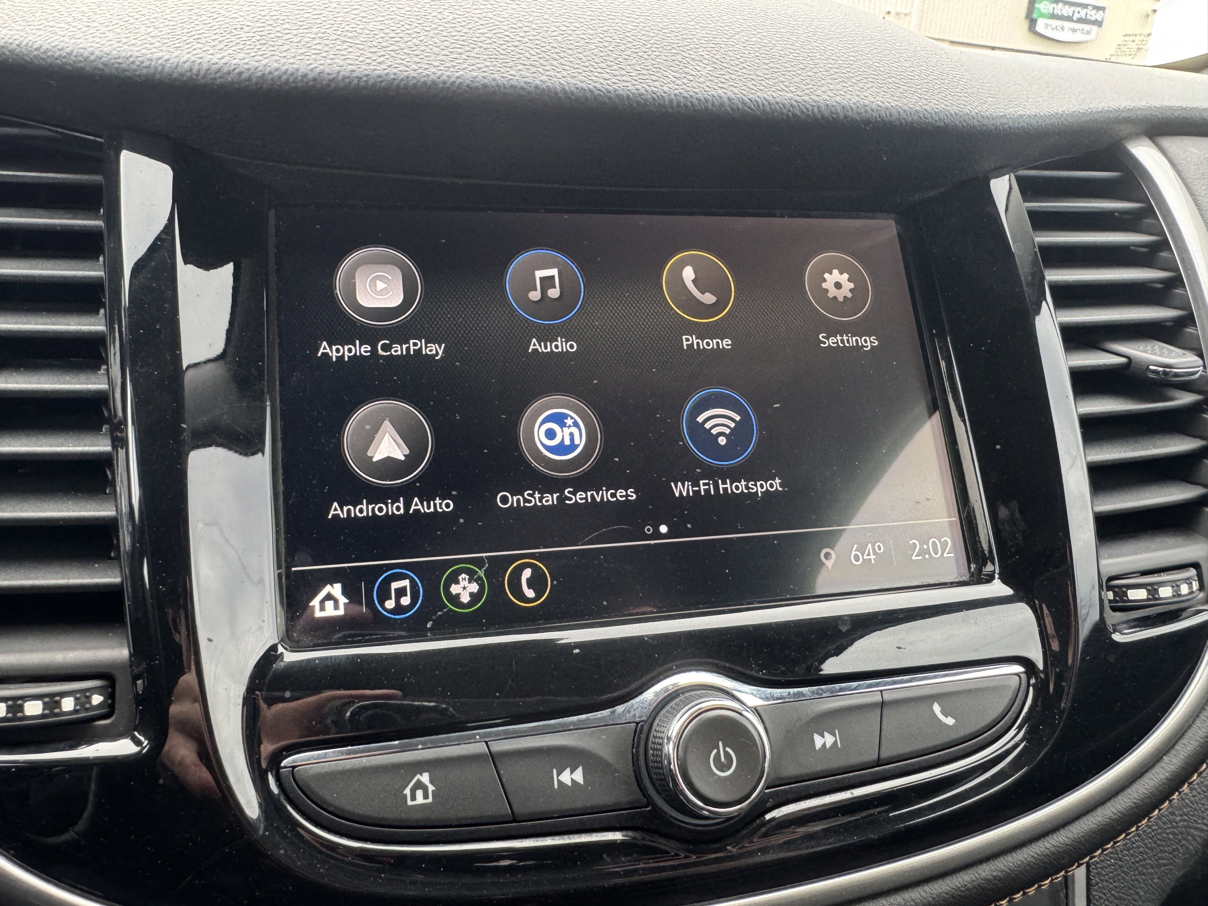 Used 2018 Chevrolet Trax LT w/ LT Convenience Package image 24