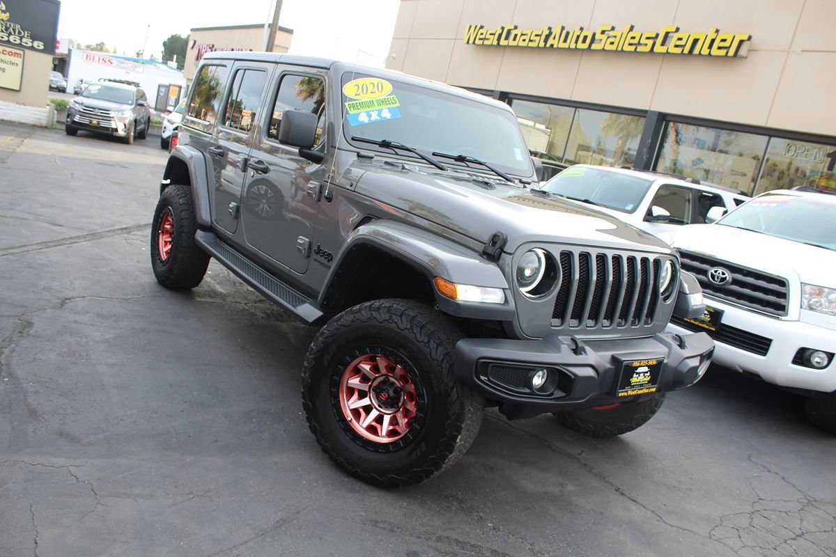 Used 2020 Jeep Wrangler Unlimited Sahara image 36
