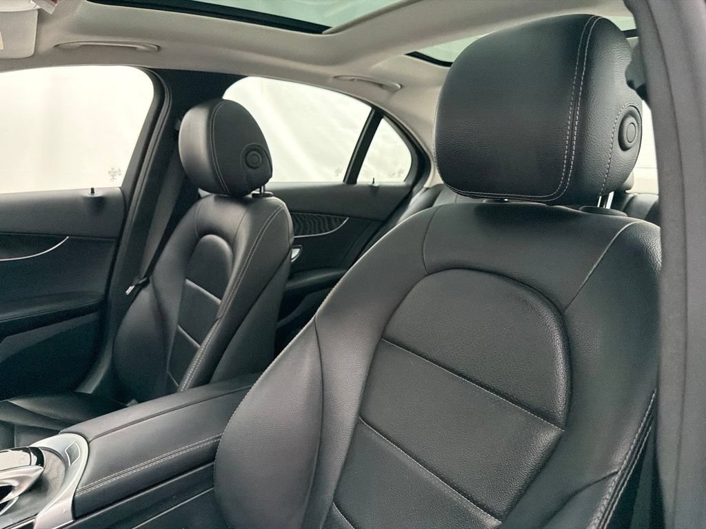 Used 2016 Mercedes-Benz C 300 Sedan image 11