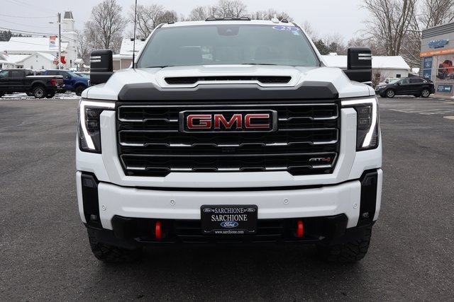 Used 2025 GMC Sierra 2500 AT4 w/ AT4 Premium Plus Package image 13