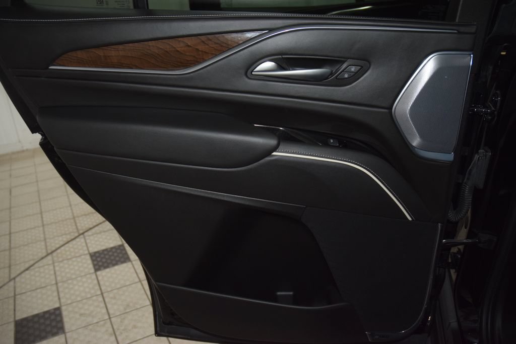 Used 2023 Cadillac Escalade Premium Luxury Platinum w/ LPO, Floor Liner Package AWD/4WD image 49