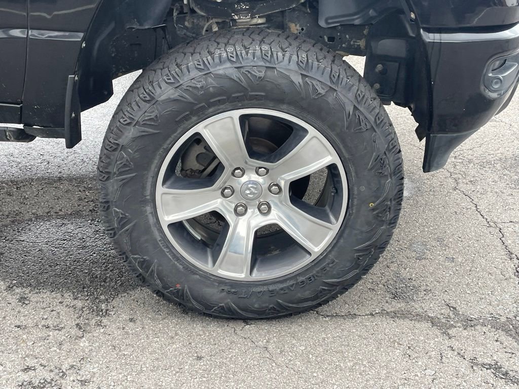 Used 2019 RAM 1500 Sport w/ Level 2 Equipment Group AWD/4WD image 32
