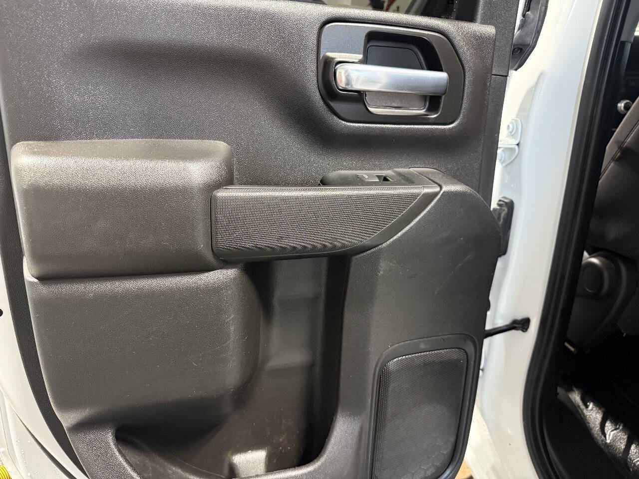 Used 2023 GMC Sierra 2500 Pro w/ Convenience Package AWD/4WD image 16