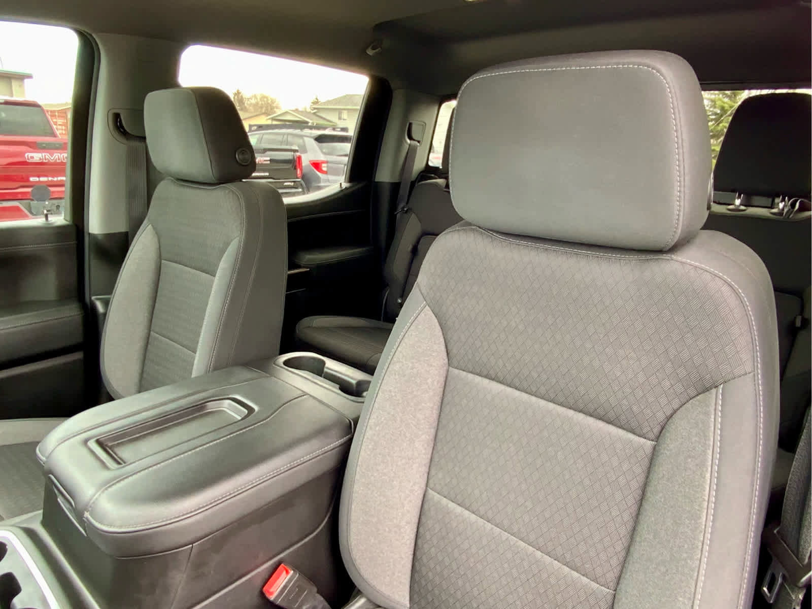 Used 2020 Chevrolet Silverado 1500 RST w/ True North Edition AWD/4WD image 27