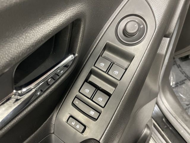 Used 2020 Chevrolet Trax LT w/ LT Convenience Package image 13