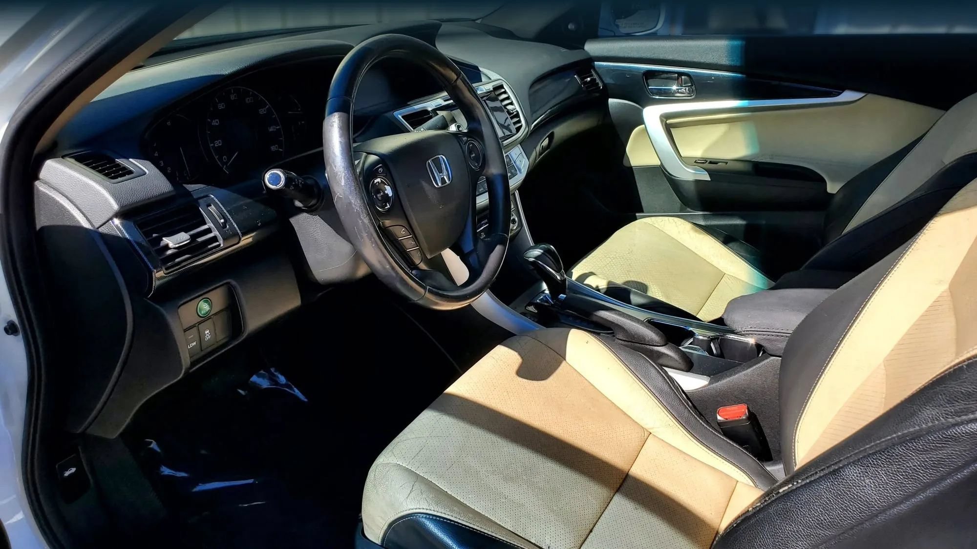 Used 2013 Honda Accord EX-L image 30