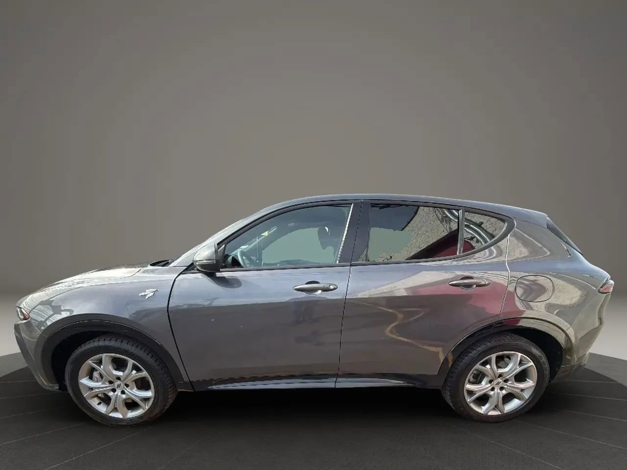 Used 2024 Dodge Hornet R/T image 8