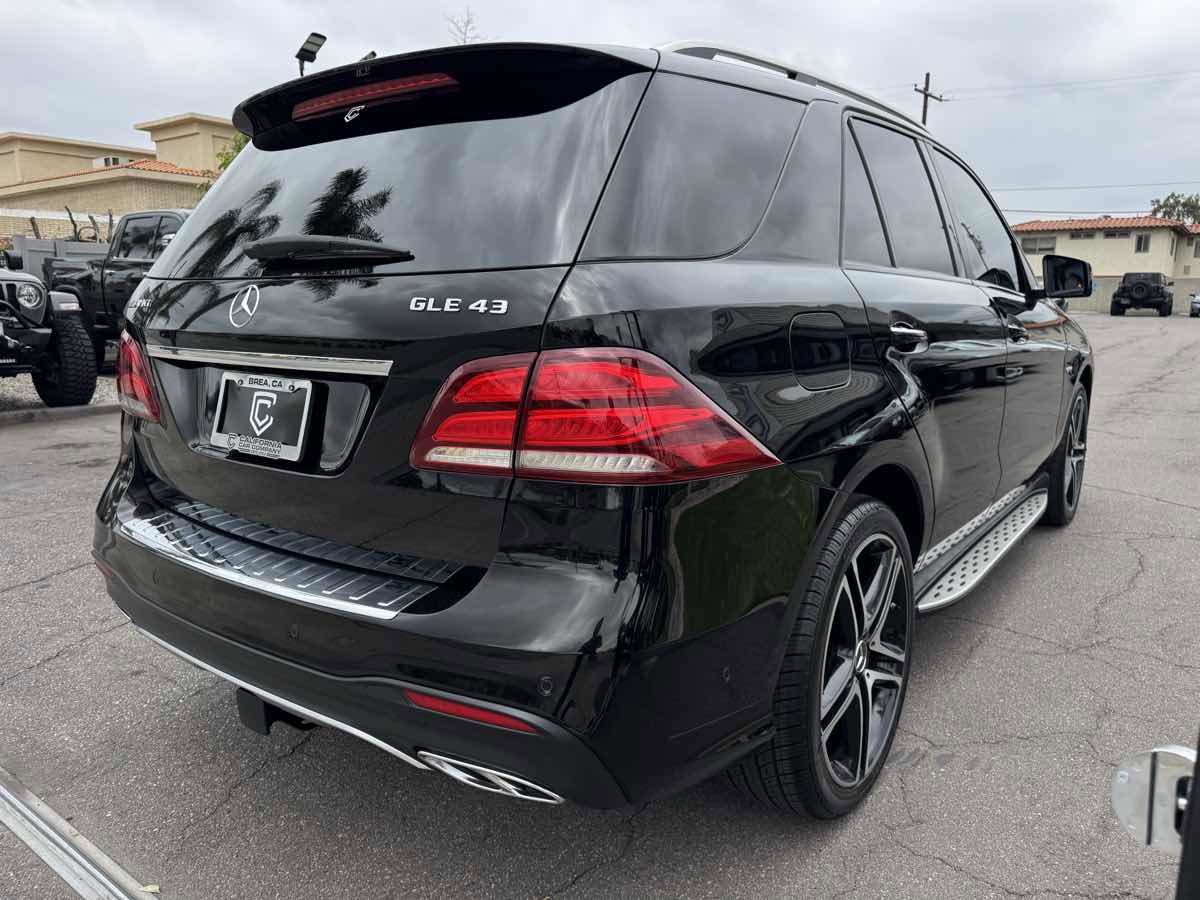 Used 2017 Mercedes-Benz GLE 43 AMG 4MATIC image 8