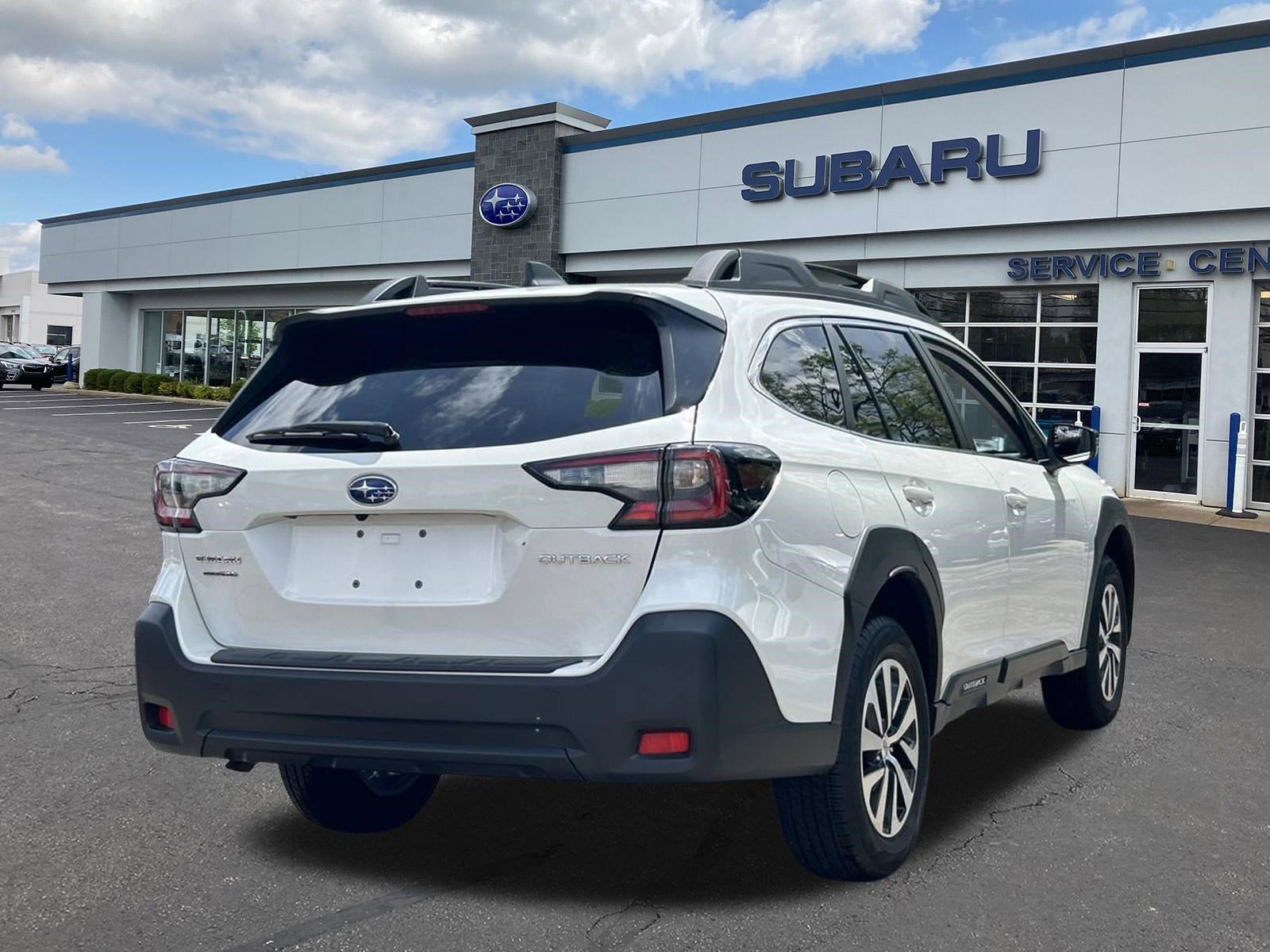 Used 2025 Subaru Outback Premium AWD/4WD image 7