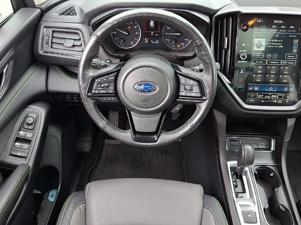 Used 2024 Subaru Ascent Onyx Edition AWD/4WD image 2