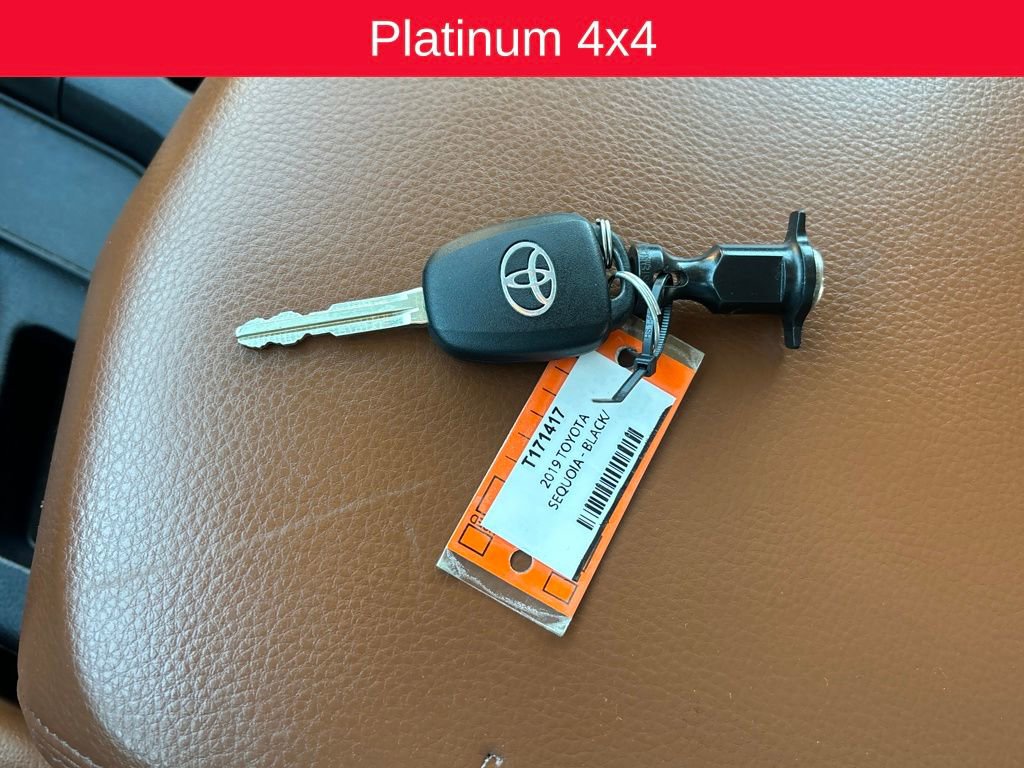 Used 2019 Toyota Sequoia Platinum image 29