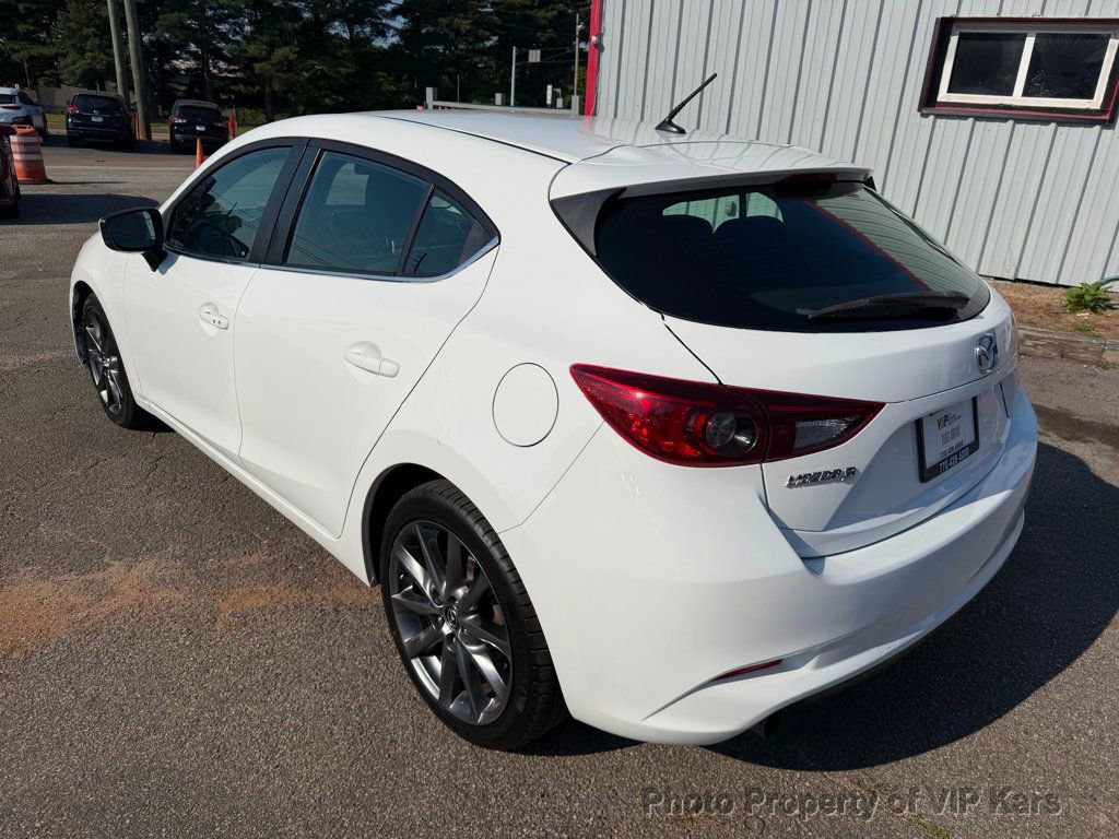 Used 2018 MAZDA MAZDA3 Touring FWD image 7