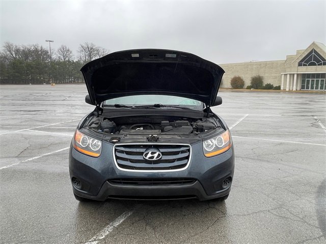 Used 2011 Hyundai Santa Fe GLS image 16