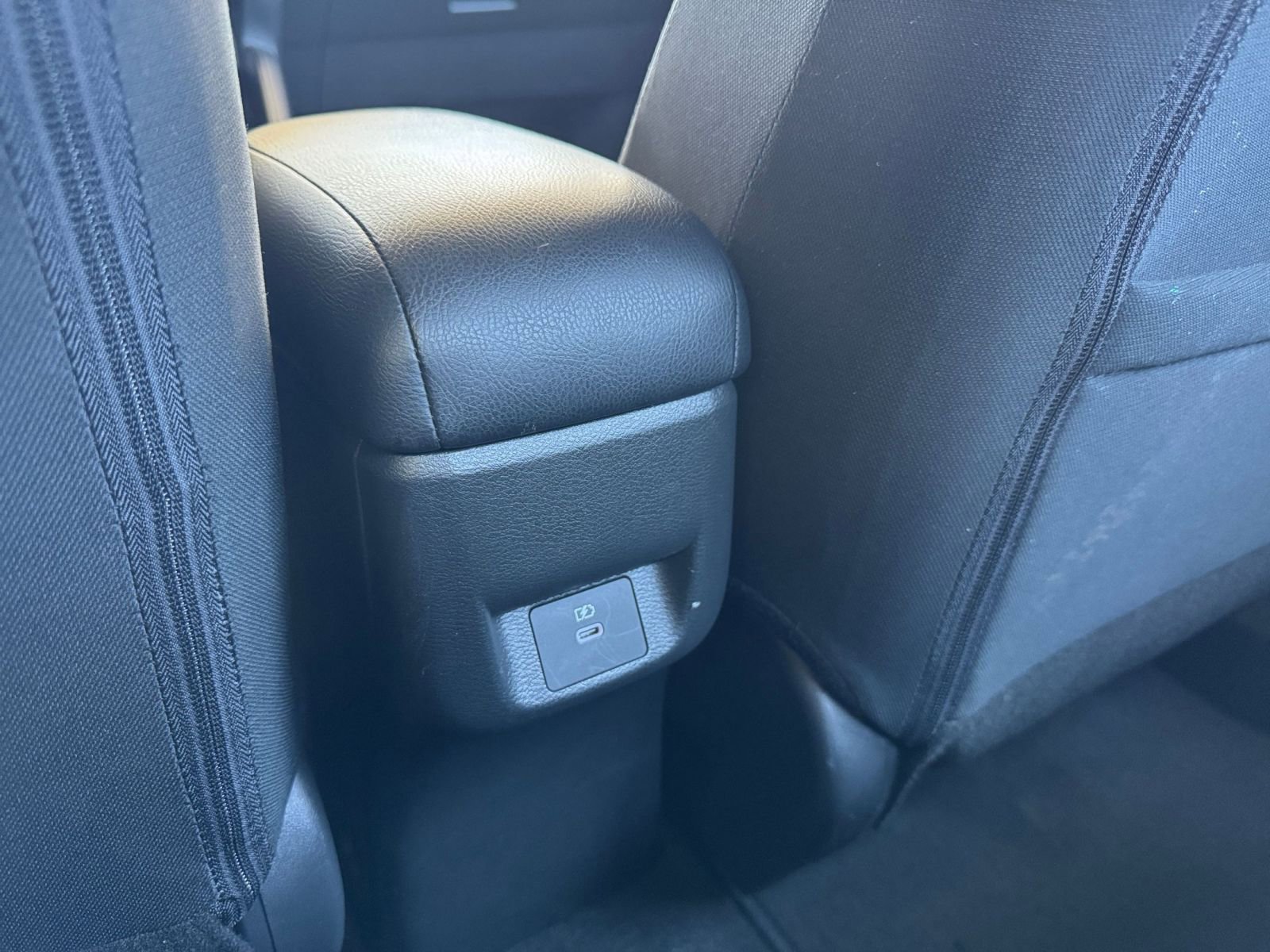 Used 2025 Nissan Versa SV image 22