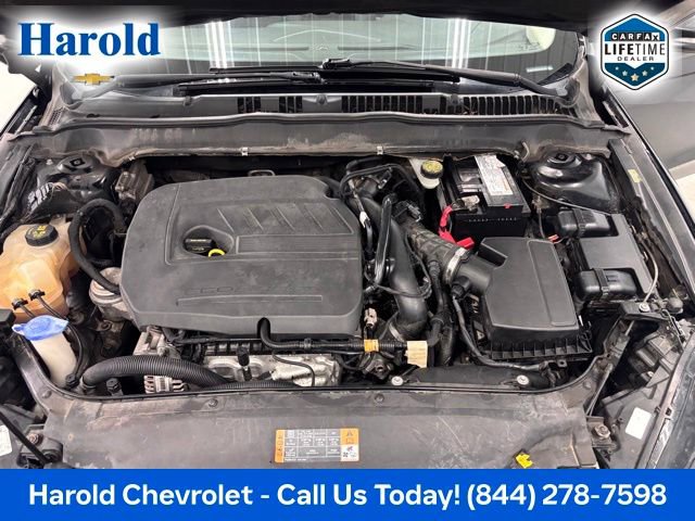 Used 2014 Ford Fusion SE w/ Equipment Group 202A FWD image 17