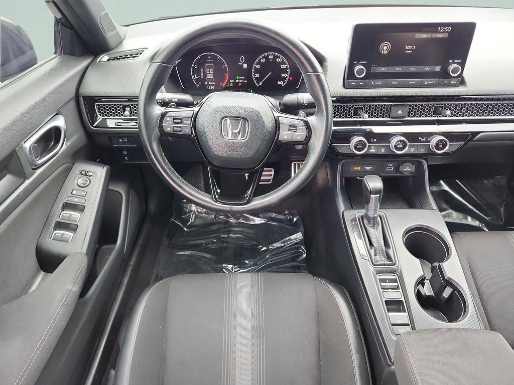 Used 2023 Honda Civic Sport image 17