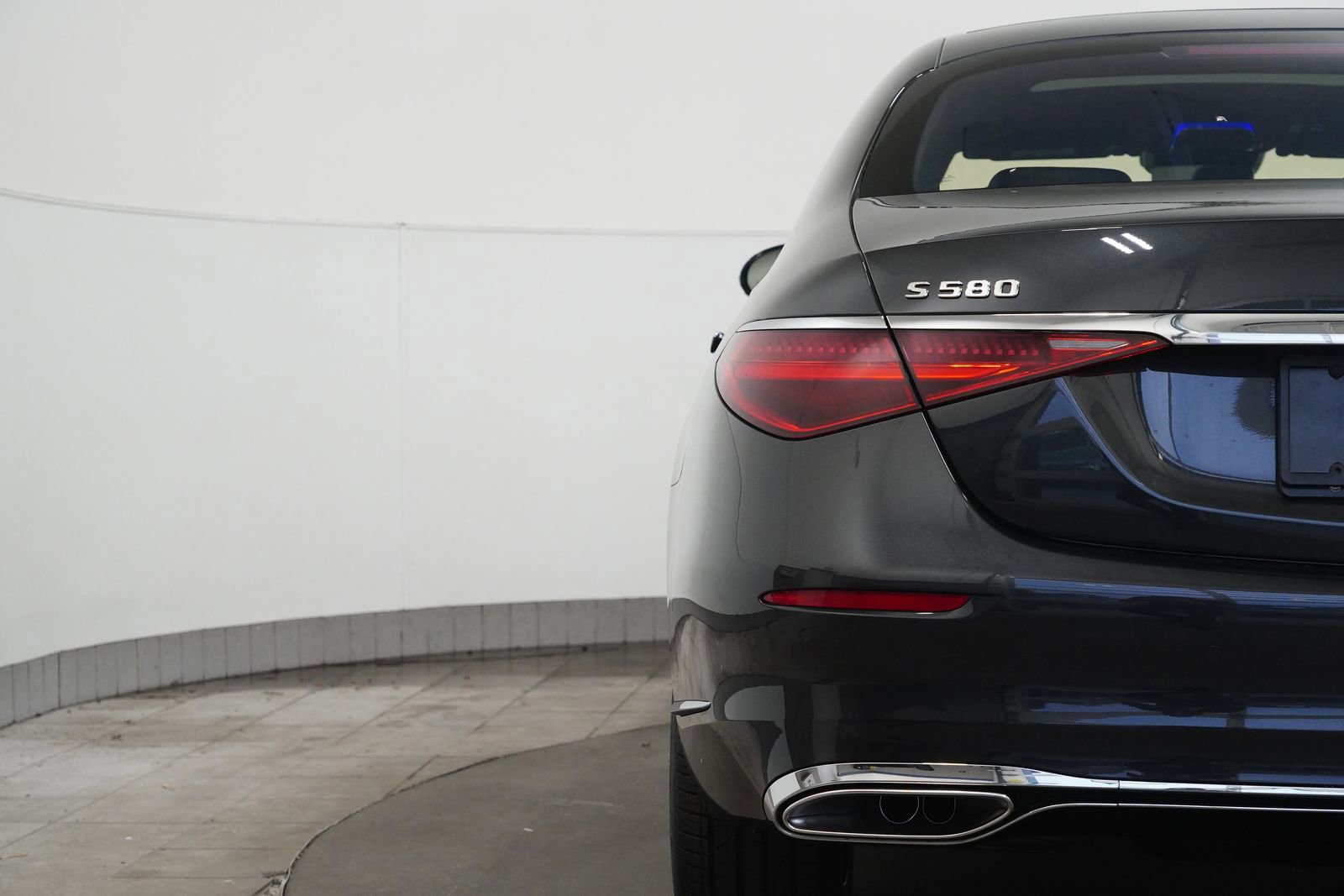 New 2026 Mercedes-Benz S 580 4MATIC Sedan image 14