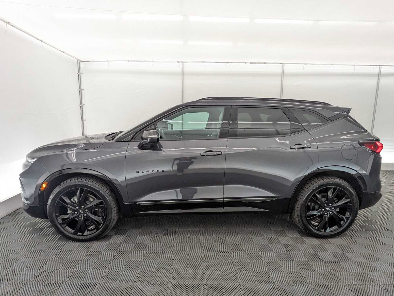 Used 2021 Chevrolet Blazer RS w/ Enhanced Convenience Package AWD/4WD image 3