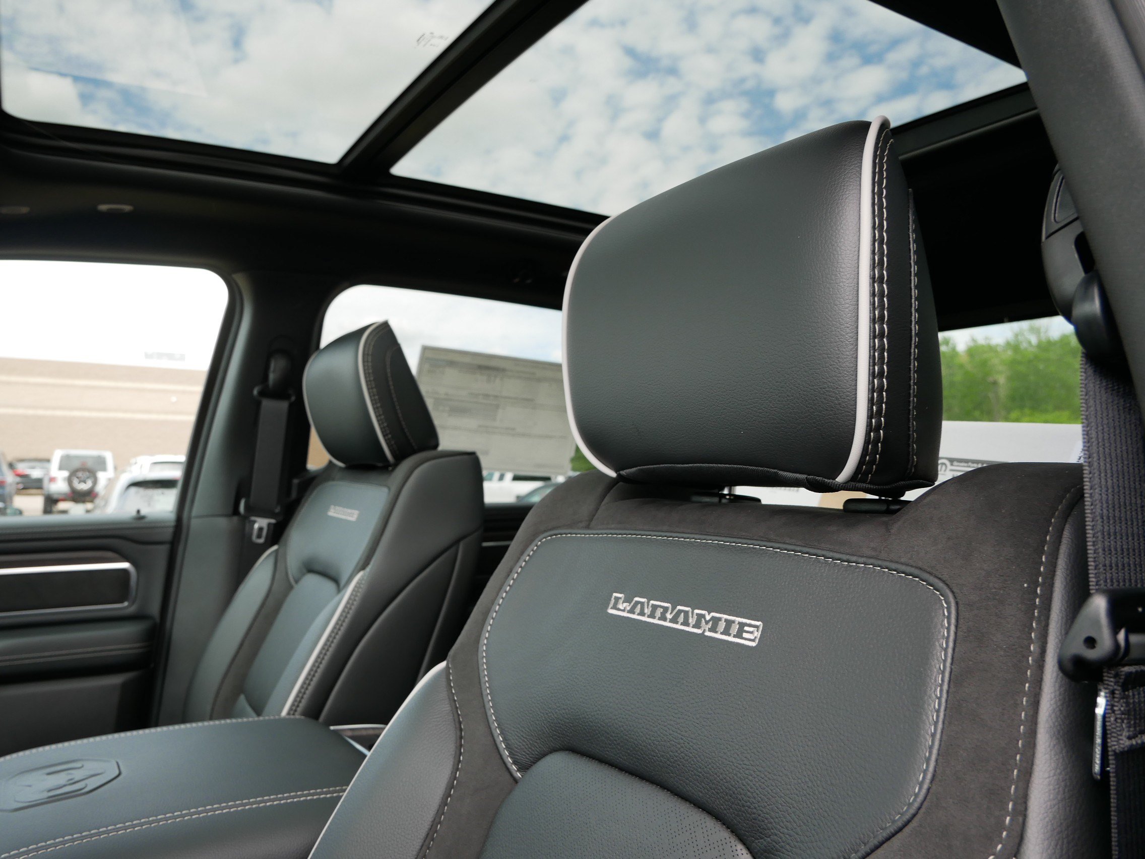 New 2026 RAM 1500 Laramie w/ Night Edition AWD/4WD image 14