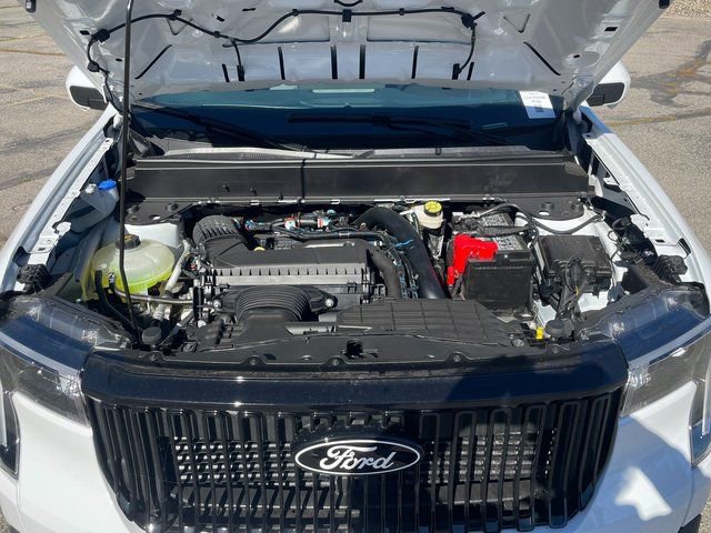 New 2025 Ford Maverick Lobo image 34