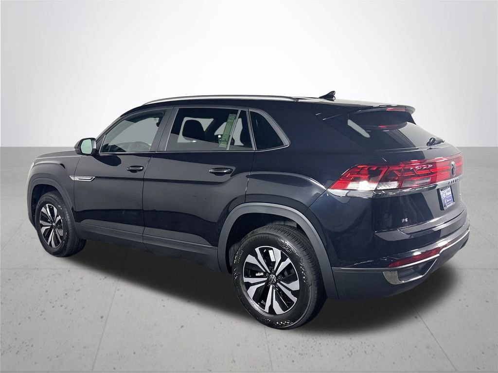 New 2025 Volkswagen Atlas Cross Sport SE image 9