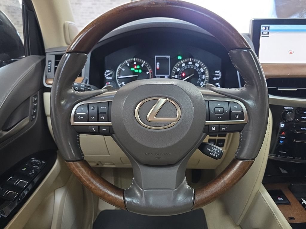 Used 2019 Lexus LX 570 4WD w/ Luxury Package image 20