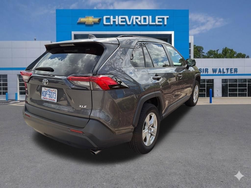 Used 2021 Toyota RAV4 XLE image 36