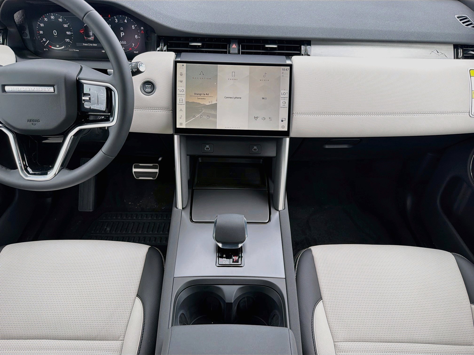 New 2026 Land Rover Discovery Sport Landmark AWD/4WD image 19
