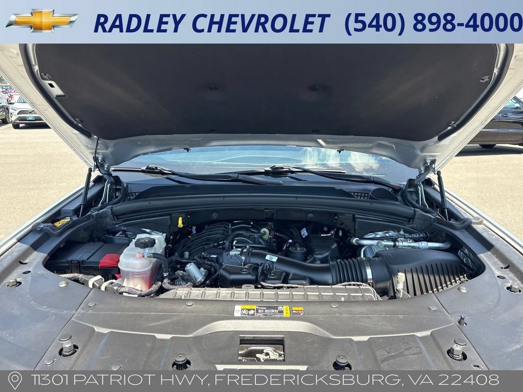 Used 2023 Jeep Grand Cherokee L Laredo AWD/4WD image 15