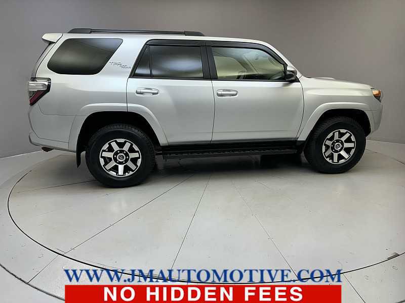 Used 2020 Toyota 4Runner TRD Off-Road Premium image 6