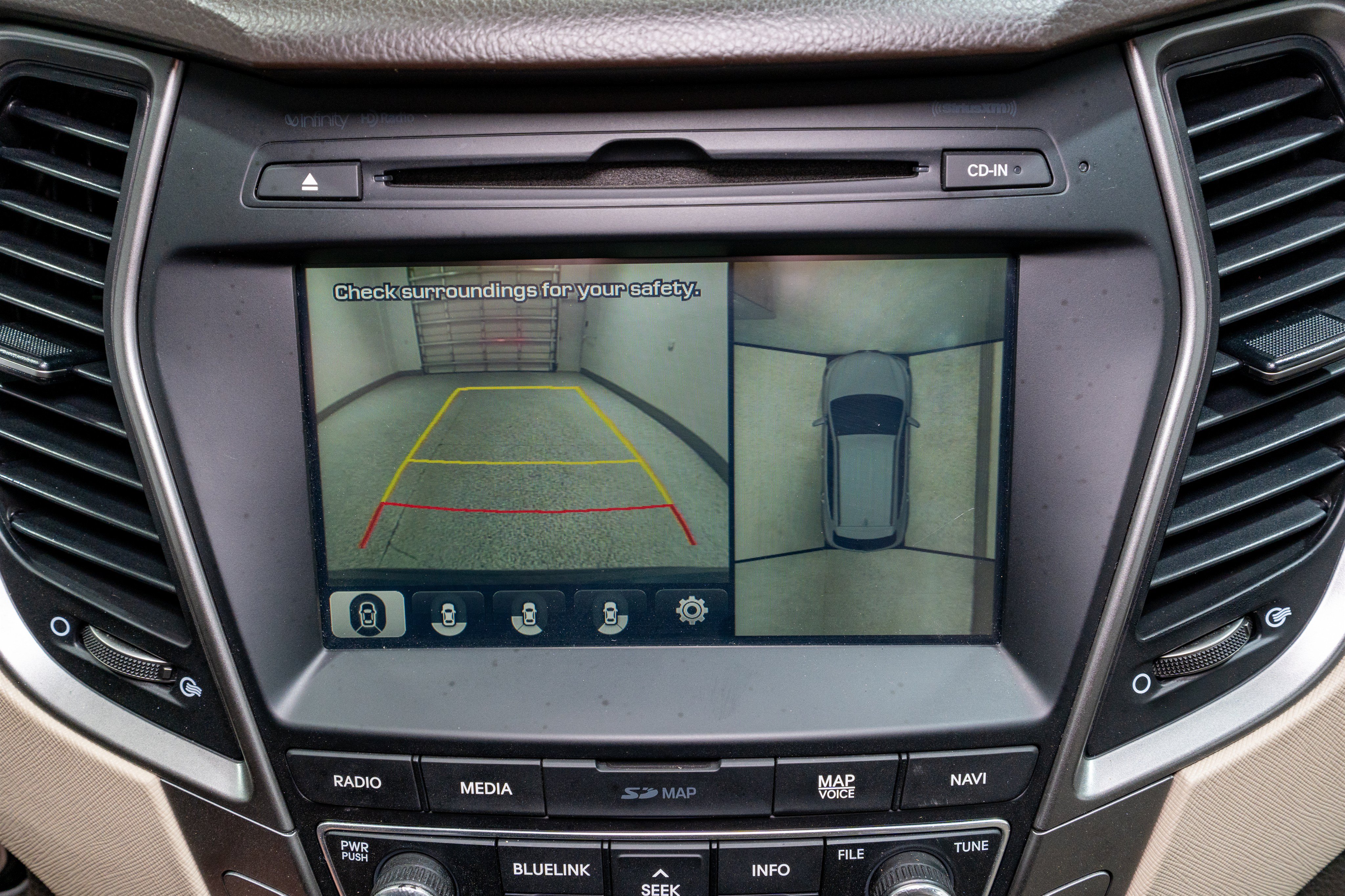 Used 2017 Hyundai Santa Fe Sport FWD image 20