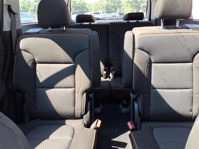 Used 2023 GMC Acadia AT4 w/ LPO, Floor Liner Package AWD/4WD image 7