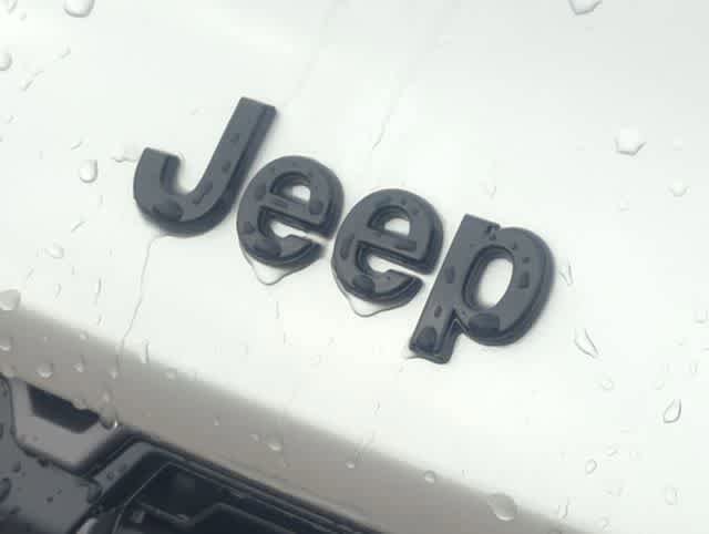 New 2026 Jeep Grand Cherokee Altitude AWD/4WD image 12