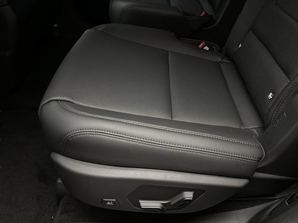 New 2026 Hyundai Santa Fe Limited AWD/4WD image 16
