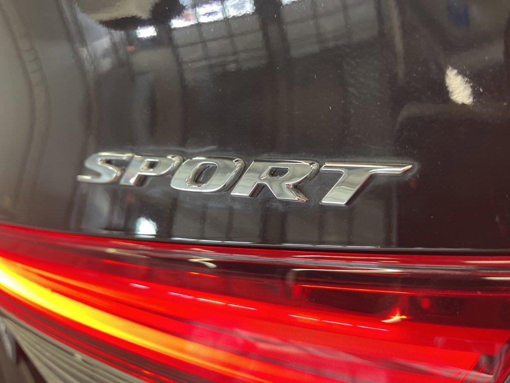 Used 2023 Honda Civic Sport image 30