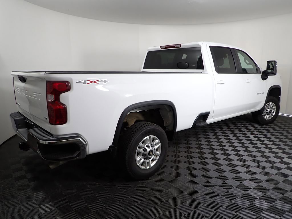 Used 2024 Chevrolet Silverado 2500 LT AWD/4WD image 19